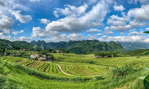 Mê mẩn vẻ đẹp Pù Luông: Điểm nghỉ dưỡng đậm chất hoang sơ giữa núi rừng Thanh Hóa
